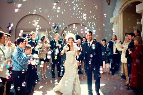 bulles-sortie-de-ceremonie